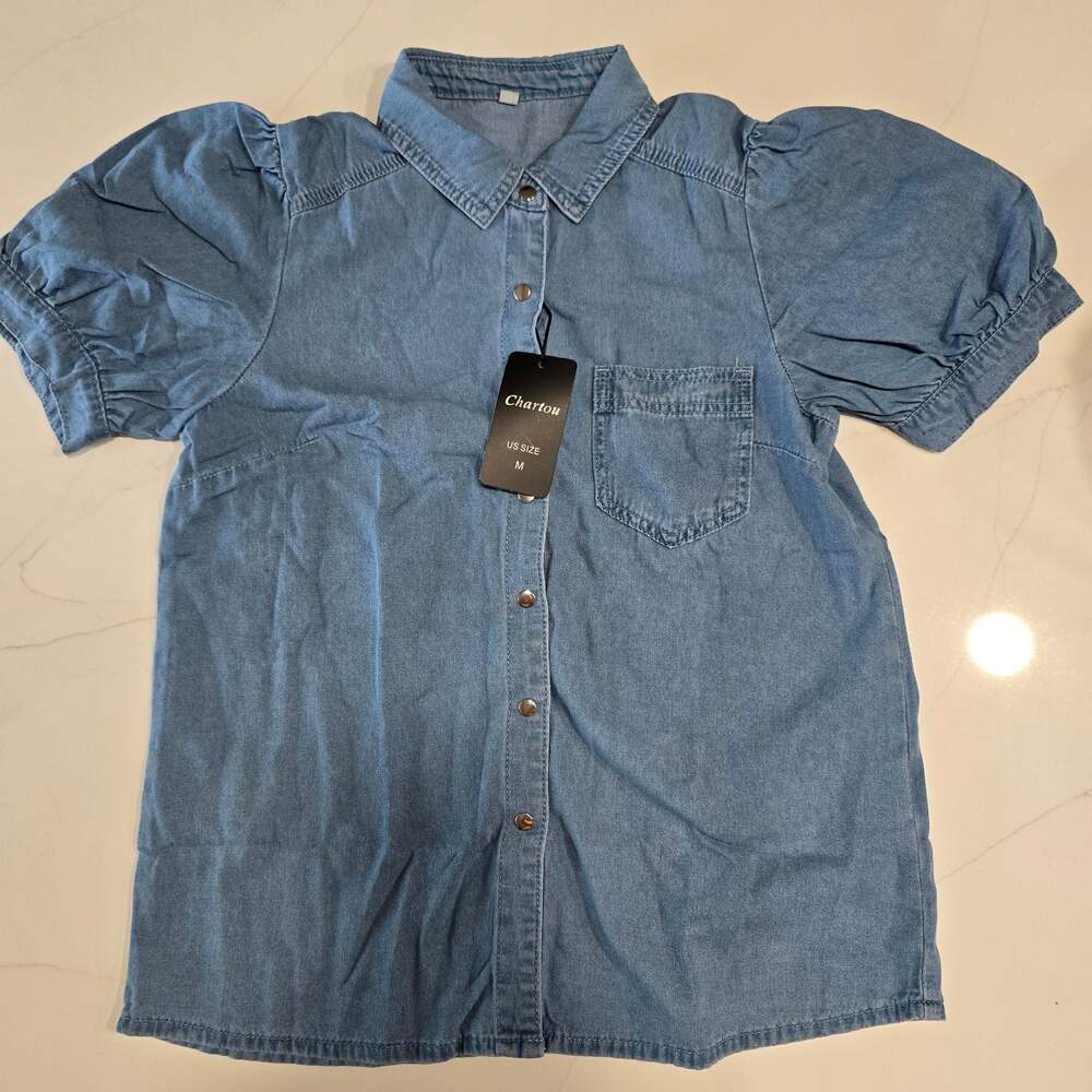 Chartou Women's Short Sleeve Denim Snap-Down Shirt with Puff Sleeves and Pocket